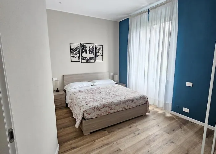The Tower, Bellavita Apartamento *
